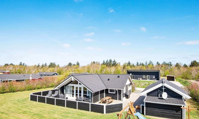 Falen House | Luxury Retreat with Spa - By Traum Ferienwohnungen