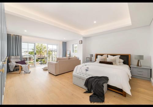 Burwood House | Luxury room