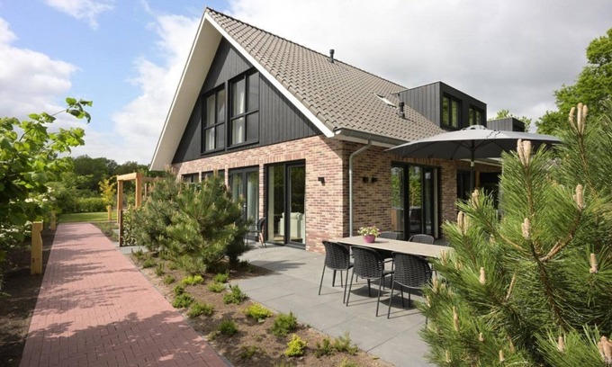 Municipality of Ede House | Luxury semi-detached holiday home in a unique location!