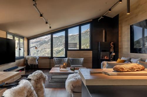 Soldeu Apartment | Luxury Ski Chalet Andorra