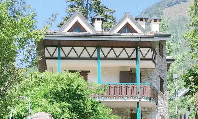 Limone Piemonte Apartment | Luxury studio apartment in villa. 50 MT from cable car departure. Unique position