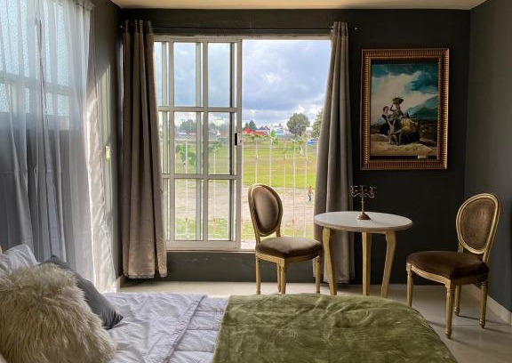 Apizaco House | Luxury Suite