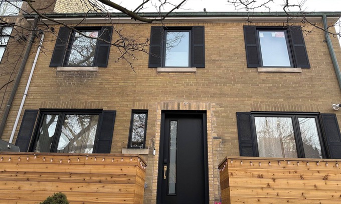 Trinity - Bellwoods House | Luxury Trinity Bellwoods, 4 bedroom, 3 bath House beside the hippest park in TO.