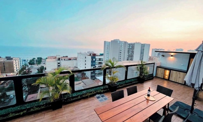 Magdalena del Mar Apartment | LUXURY TRIPLEX WITH PANORAMIC OCEAN VIEW & PRIVATE TERRACE.