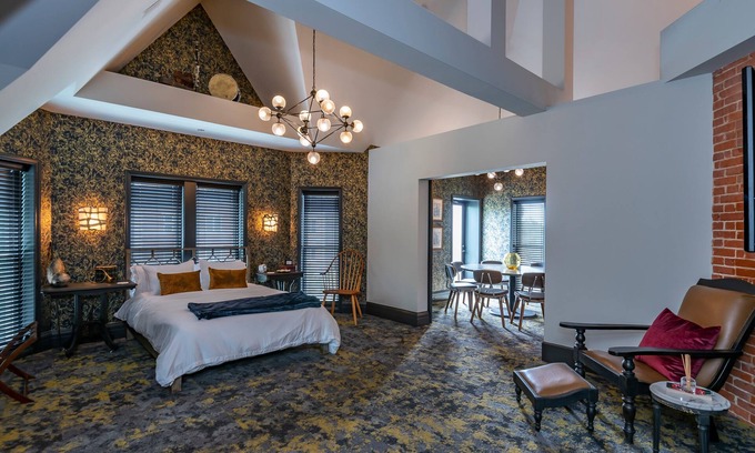 Bloomington House | Luxury vacation rental in the heart of Bloomington and the IU campus.