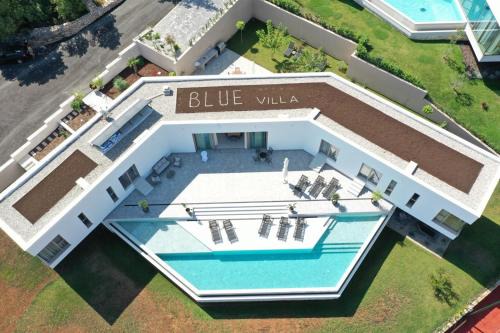 Zmijavci Villa | Luxury villa Azure in Imotski, wellness oasis