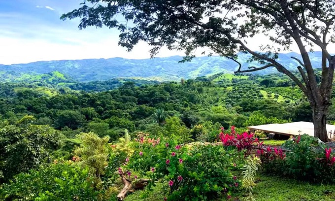 San Mateo Villa | Luxury Villa Caoba- Private, Serene, Amazing Views