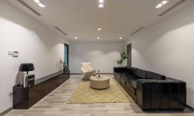 Ben Nghe Villa | Luxury Villa Central - Amazing Spot For Group