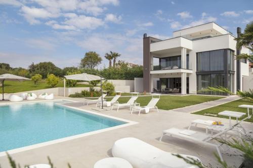 Vintijan Villa | Luxury Villa Deluxe Pula with private pool in Pula - Istria
