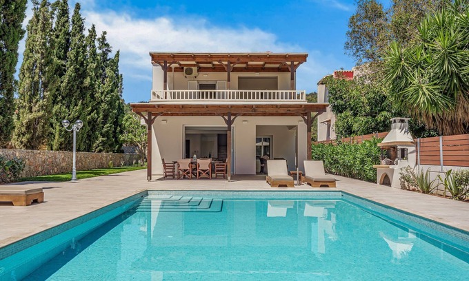 Sissi Villa | Luxury Villa Hera with private pool and beautiful garden with lawns. Sisi, Crete