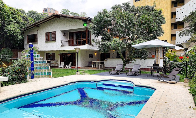 La Florida House | Luxury Villa In Provenza