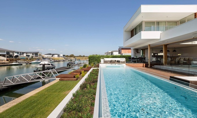 Safety Beach Villa | Luxury Villa + private 18mtr JETTY