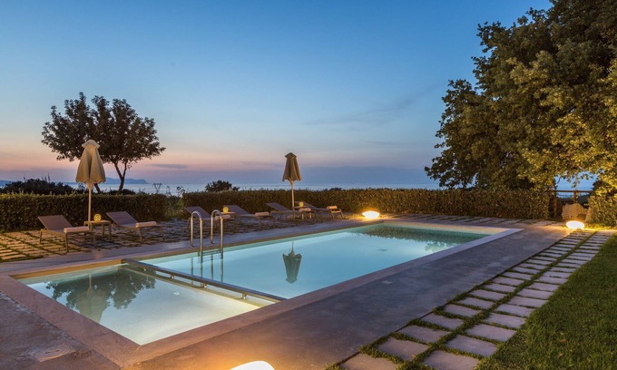Tria Monastiria Villa | Luxury Villa w/ Heated Pool, Childrens fenced Area, 2 km to the Beach & the Town