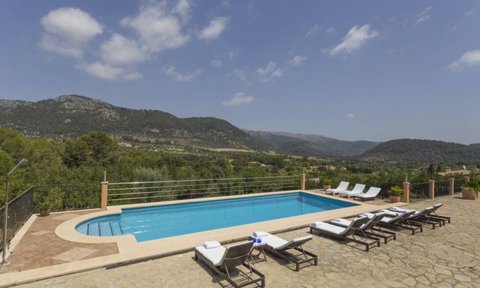Campanet Cottage | Luxury Villa with pool and views of the Sierra Tramuntana 15 'from the beach
