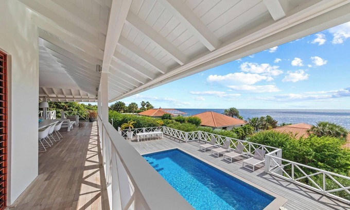 Jan Thiel House | Luxury villa with private pool and sea view, 100 m from the beach