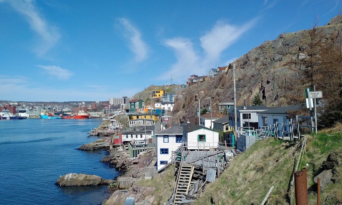 Downtown St. John's House | LUXURY WATERFRONT HOME in the amazing Outer Battery/foot of Signal Hill