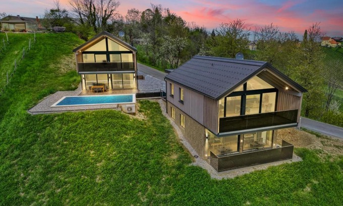 Glanz an der Weinstrasse Apartment | Luxus Chalet Max