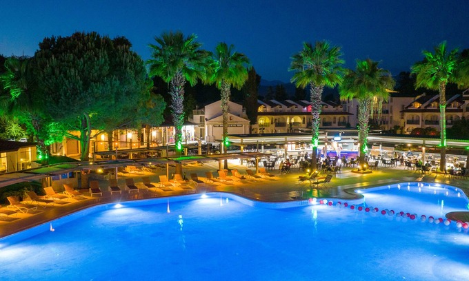 Yaniklar Resort | Lykia Botanika Beach & Fun Club