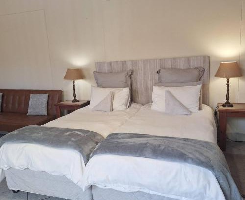 Vineta Apartment | Lyn's Self Catering