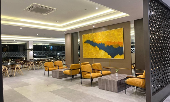 Tuban Sub-District Hotel | LYNN Hotel Tuban