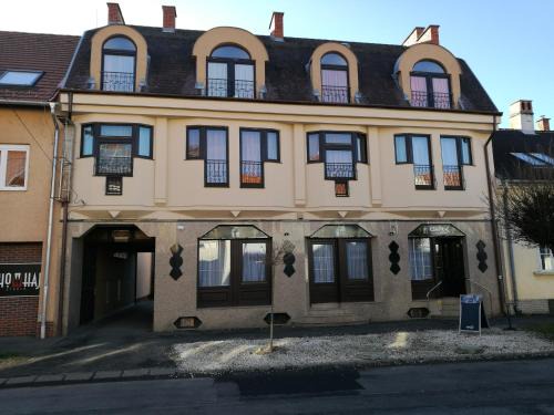 Szombathely House | Mátyás Szállás