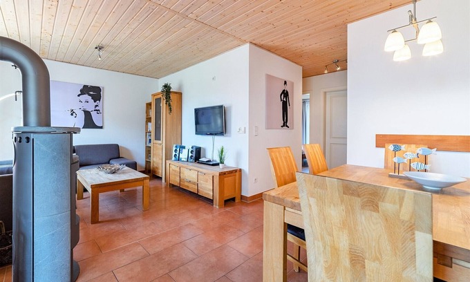 Greetsiel Apartment | Möwennest - Moderne Ferienwohnung mit Terrasse und Hochwertiger Ausstattung