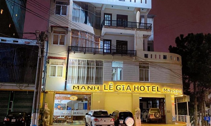 Pleiku Hotel | MẠNH LÊ GIA HOTEL