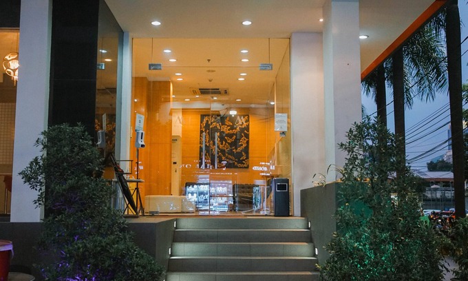 Melawai Hotel | M Hotel Jakarta