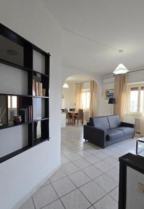 Villanova Apartment | M&M Apartment