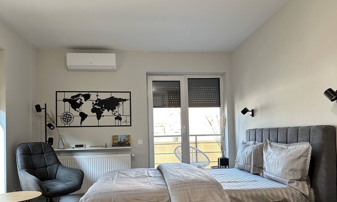 Cluj-Napoca Apartment | M Studio near Iulius Mall