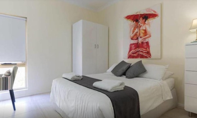 West Perth Apartment | M102 West Perth Studio Apartment near Kings Park