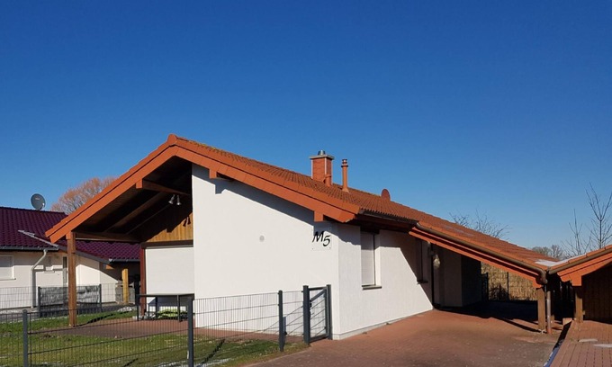 Großwurden House | M5 House with garden, washing machine and tumble dryer