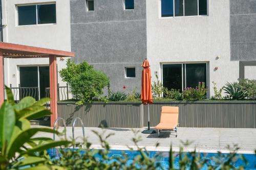 King Abdul Aziz Road Villa | Mabaat-White Pearl Compound 600 C Villa 26