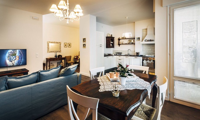 Vittorio Veneto Apartment | Madison Apartment