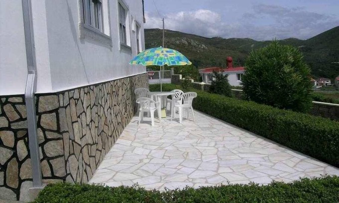 Larino Apartment | Maeloc 1 Apartment with terrace