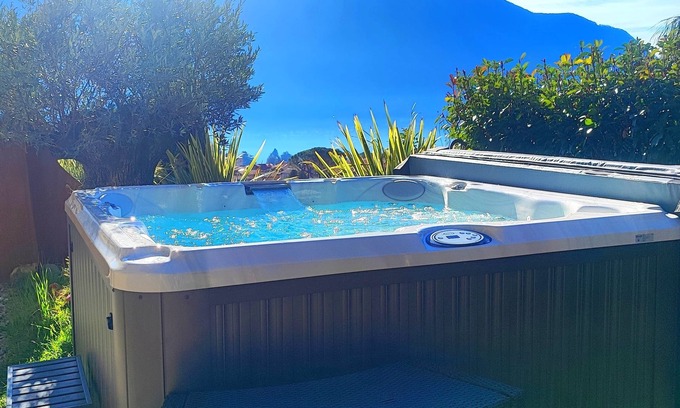Tremezzina Apartment | Magic Garden-Pool & Jacuzzi and amazing Lake Como view
