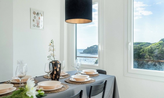 Rosignano Marittimo Apartment | Magic Seaside Apartment by Pleiades Home