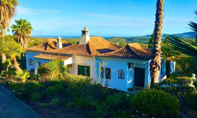 Sao Bras de Alportel Villa | Magical VILLA "CASA KOI" in São Brás de Alportel