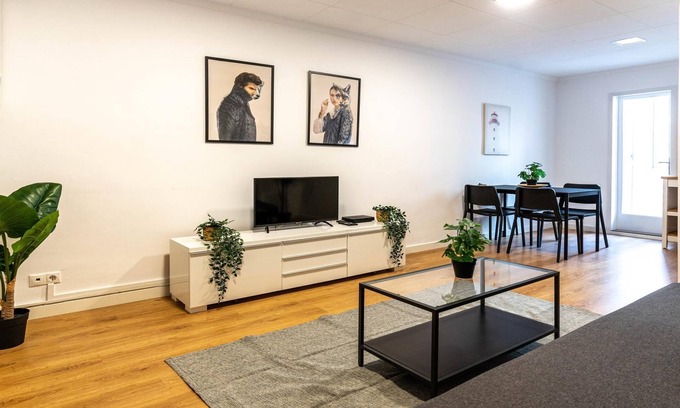 Sants-Badal Apartment | Magníficent apartment in Camp Nou