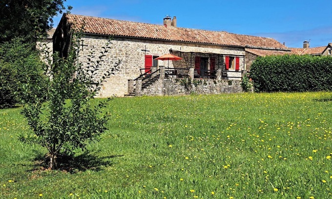 Viala-du-Pas-de-Jaux Other | Magnificent Aveyronnaise property set in 2,700m2 of enclosed, secure grounds.