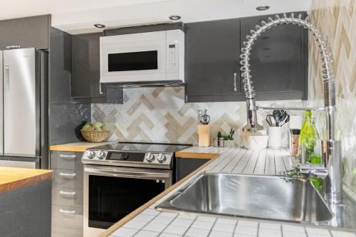 Nouveau-Rosemont Apartment | Magnificent 2BR Apartment fully equipped