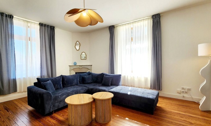 Ay-sur-Moselle Apartment | Magnificent apartment - ideally located garden