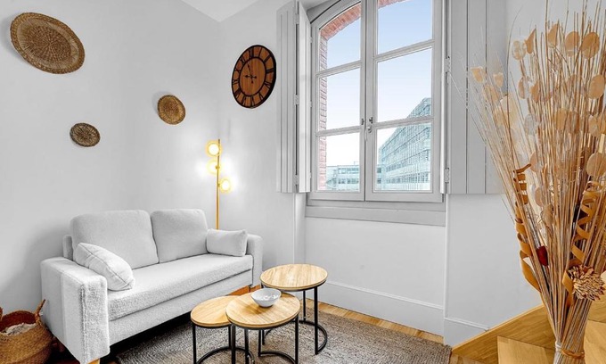 Saint - Michel Apartment | Magnificent duplex very well located