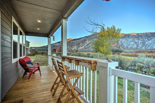 Dotsero House | Magnificent Gypsum Retreat on the Colorado River!