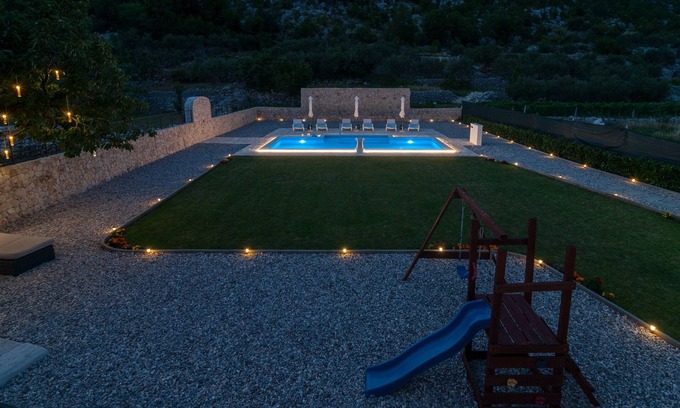 Seoca House | Magnificent Holiday home in Seoca