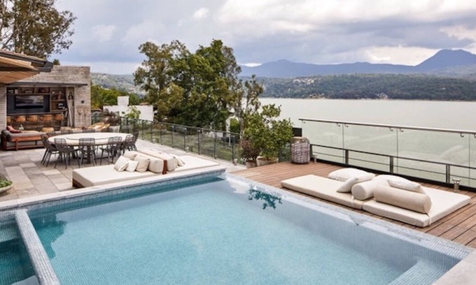 Centro House | Magnificent Lake View, Beautifully Furnished, 6 Bedroom House, Lake Access