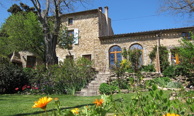 Raissac-sur-Lampy House | Magnificent stone house w. shared pool on small scale Domaine - Maison Malepere