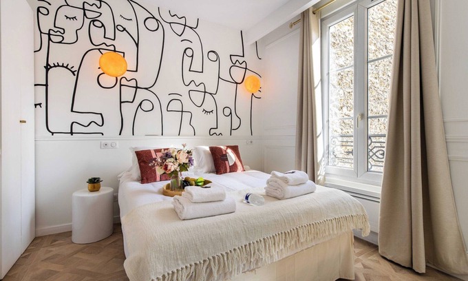 Quartier de Rochechouart Apartment | Magnificent studio - 2P - Pigalle/Moulin Rouge