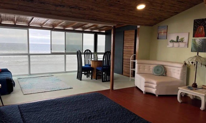 Comuna San Jose Apartment | Magnificent Suite with sea view on the third floor