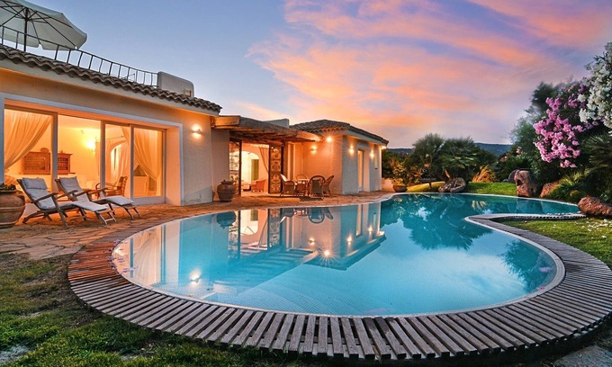 Stintino Villa | Magnificent Villa with private pool only 400 mt from Ancora beach club